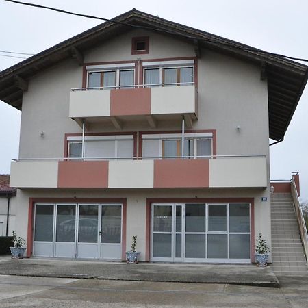 Apartmani M&D Laktaši Exterior foto